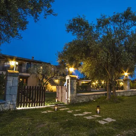 Casale Siciliano Di Miryam Tiralongo * Avola