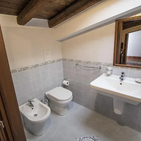 Casale Siciliano Di Miryam Tiralongo Bed & Breakfast *